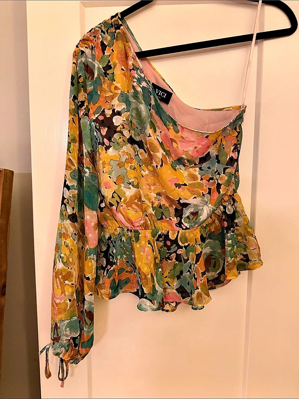 VICI Floral Long Sleeve Blouse in Green & Orange Size Small Like